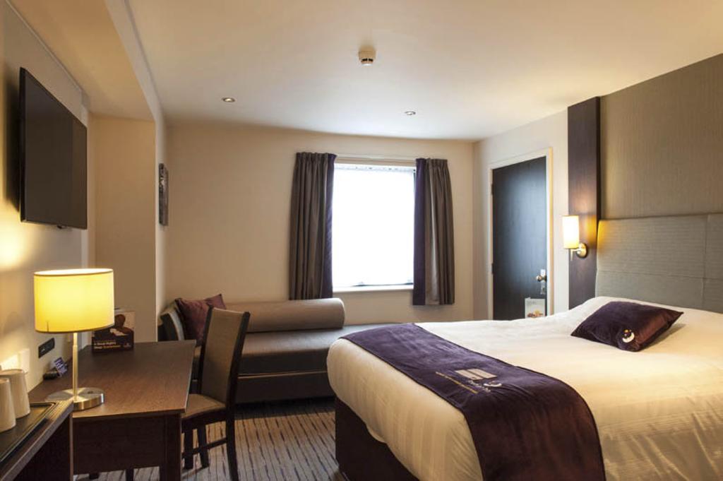 Premier Inn Inverness East 객실 사진