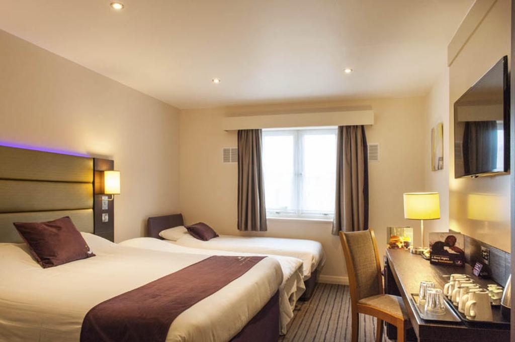 Premier Inn Inverness East 객실 사진