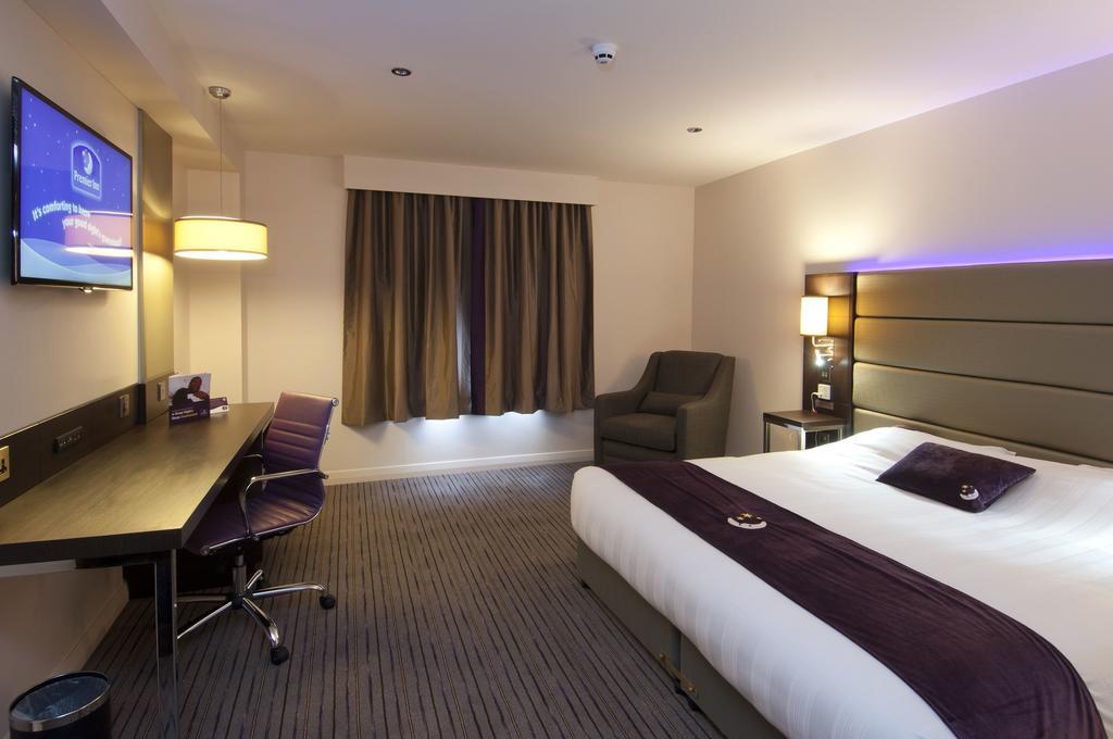 Premier Inn Inverness East 외부 사진