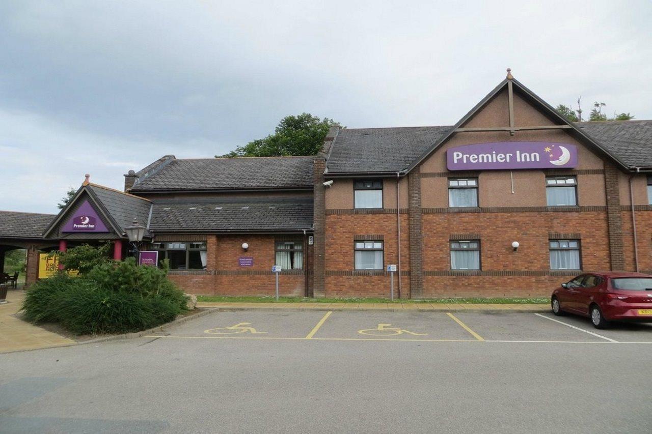 Premier Inn Inverness East 외부 사진