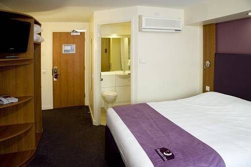 Premier Inn Inverness East 객실 사진